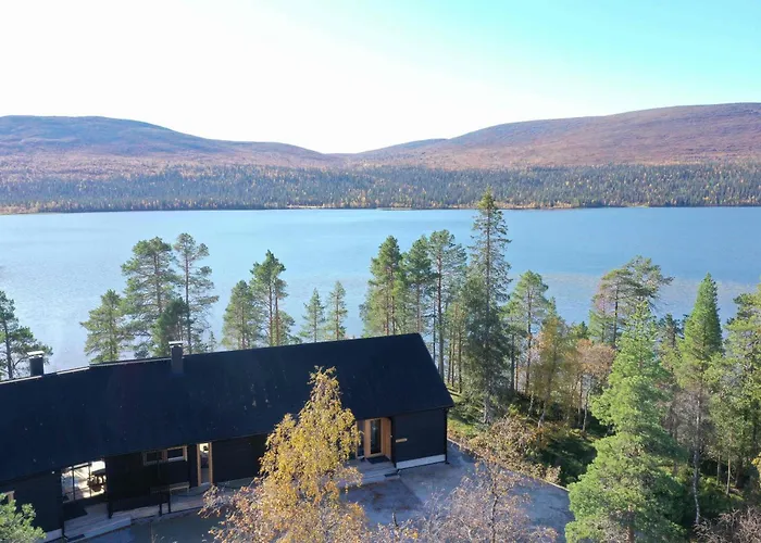 فيلة A Unique Arctic Retreat By Dg Lomailu *